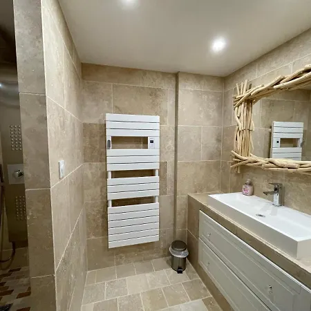 Duplex Vieux Marché Quartier Historique Wifi/parking Appartement *