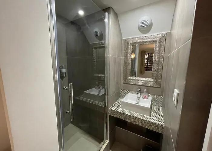 Apartment Duplex Vieux Marche Quartier Historique Wifi/parking